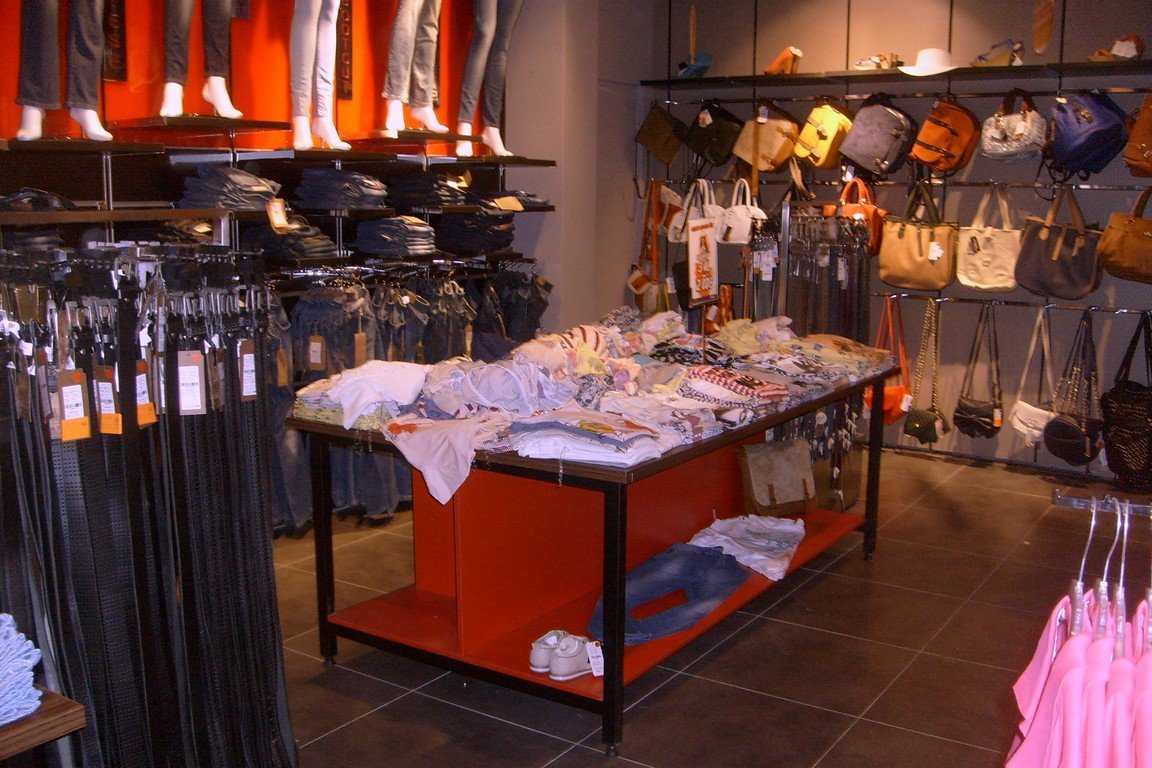 İzmir Gaziemir Optimum Avm Collezione — görsel 21